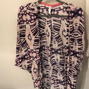 Printed kimono